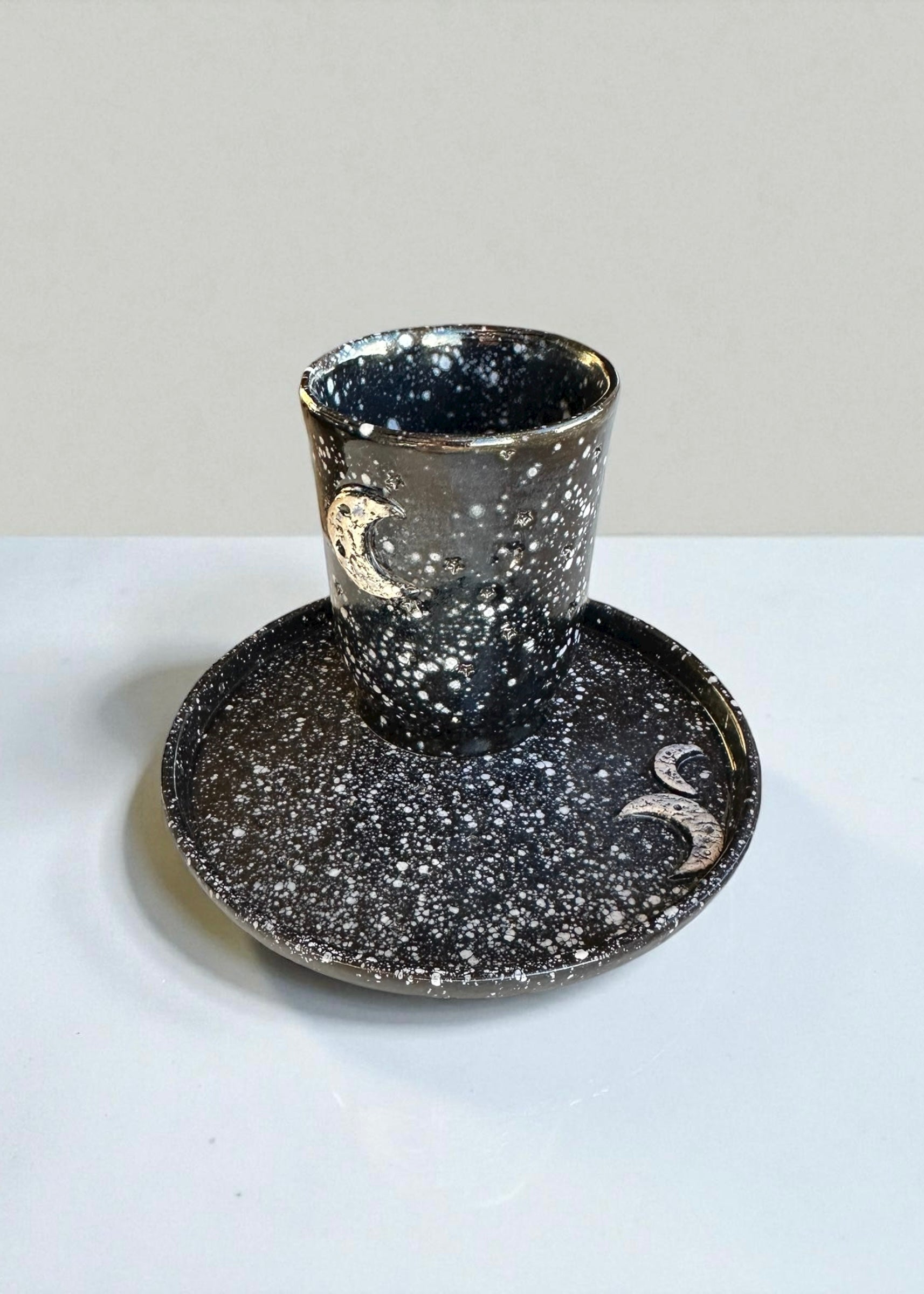 Keramikinė lėkštutė